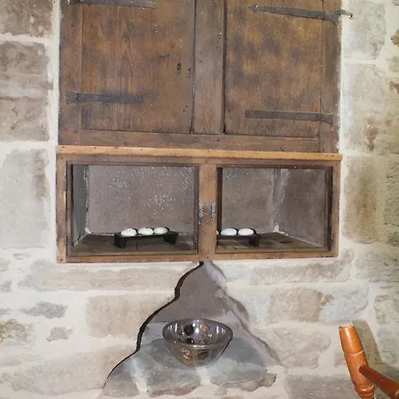 Semesterbostad L'oustal De Peiro